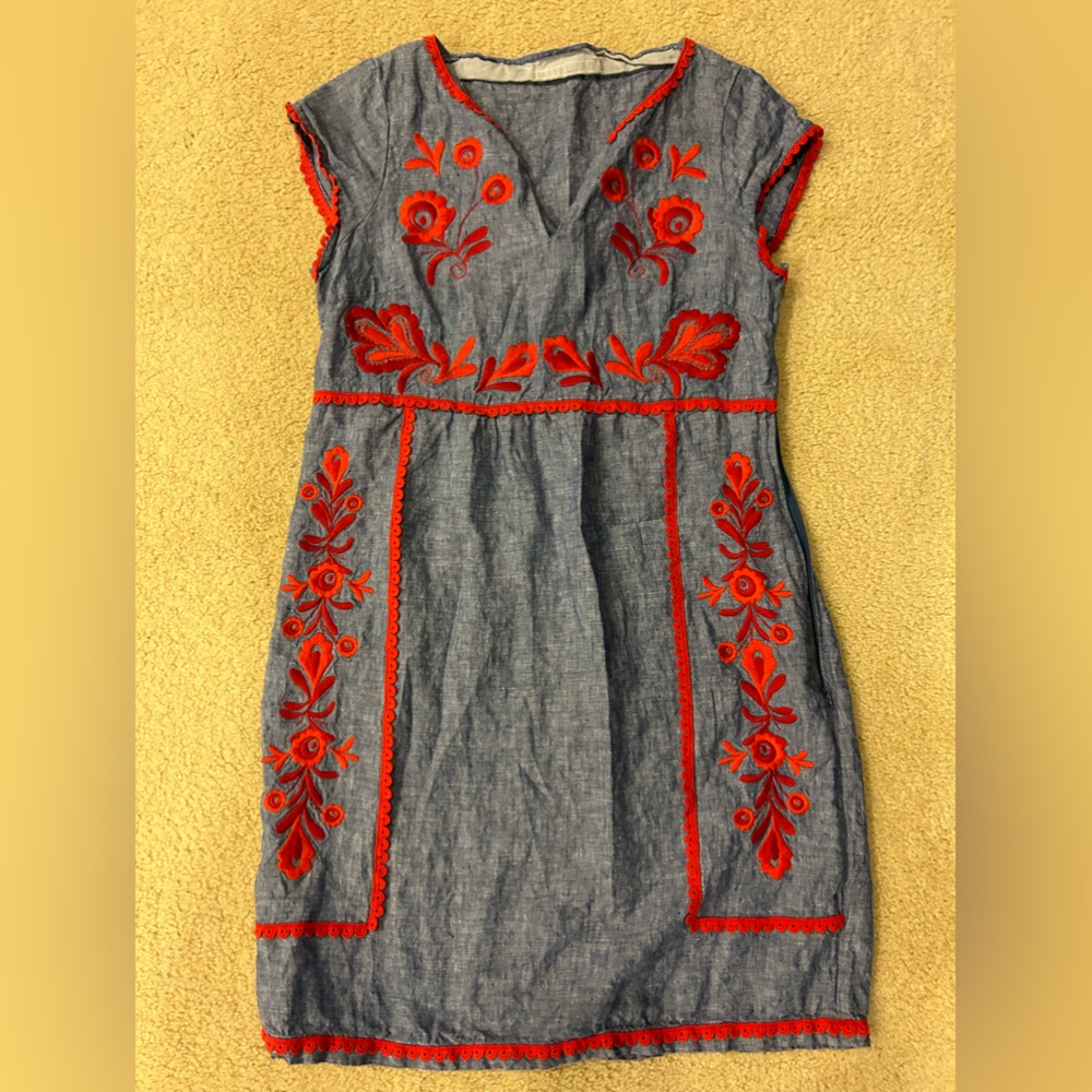 Boden chambrey embroidered dress